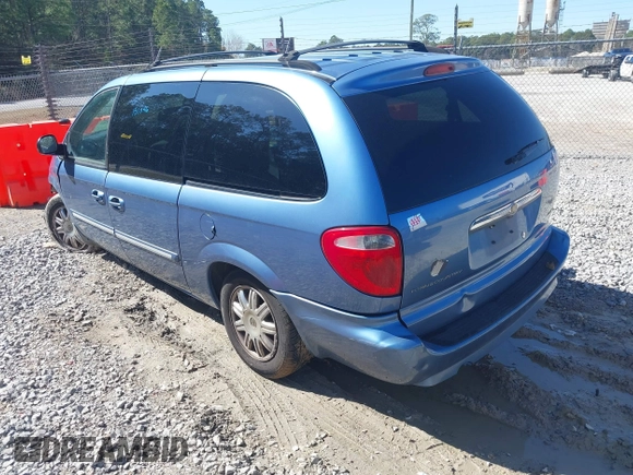 2007 Chrysler Town & Country Touring with VIN 2A4GP54L47R262996, listed as a IAAI auction lot 41345204 with 173,793 mi miles and . Bid and sale history available at DreamBid. Image 3.