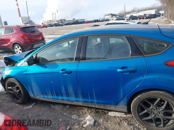 2016 Ford Focus SE with VIN 1FADP3K26GL266716, listed as a IAAI auction lot 41376751 with 81,642 mi miles and . Bid and sale history available at carsss.com. Image 14.