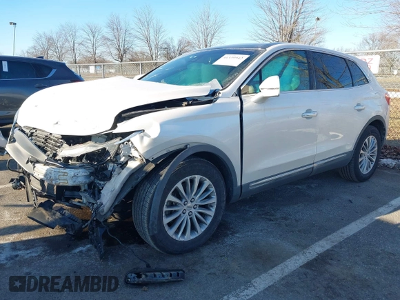2017 Lincoln MKX Select with VIN 2LMPJ8KR5HBL34766, listed as a IAAI auction lot 41339942 with 157,186 mi miles. Bid and sale history available at carsss.com. Image 2.