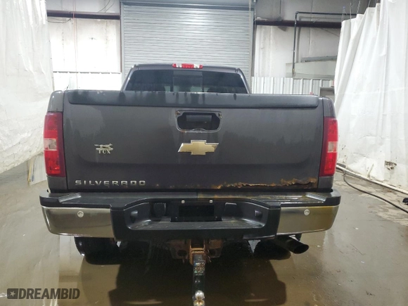 2011 Chevrolet Silverado 2500HD LT with VIN 1GC1KXCGXBF232654, listed as a Copart auction lot 45109455 with 230,300 mi miles and Salvage Title. Bid and sale history available at carsss.com. Image 6.