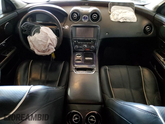2012 Jaguar XJ XJL with VIN SAJWA2GB6CLV27068, listed as a Copart auction lot 80392293 with 88,636 mi miles and Salvage title. Bid and sale history available at DreamBid. Image 8.