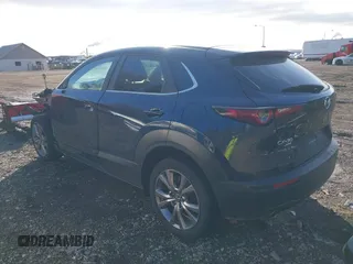 2020 Mazda CX-30 Select with VIN 3MVDMBCL9LM126154, listed as a IAAI auction lot 41492799 with 51,977 mi miles and . Bid and sale history available at DreamBid. Image 3.
