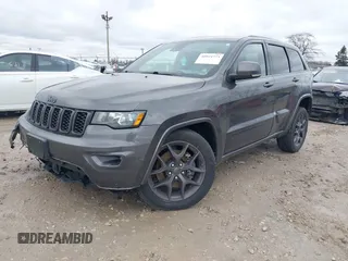 2021 Jeep Grand Cherokee Limited z VIN 1C4RJFBG9MC672595, wystawiony jako IAAI lot #40924773 z przebiegiem 36 167 mil mil oraz . Historia ofert i sprzedaży dostępna na DreamBid. Obrazek 18.
