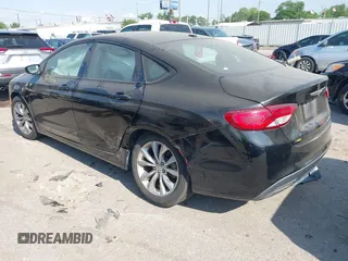 2015 Chrysler 200 S with VIN 1C3CCCBB9FN674748, listed as a IAAI auction lot 42042220 with 162,187 mi miles. Bid and sale history available at carsss.com. Image 3.