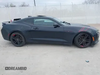 2018 Chevrolet Camaro 2SS with VIN 1G1FH1R73J0106896, listed as a IAAI auction lot 41236059 with 77,406 mi miles and . Bid and sale history available at DreamBid. Image 12.