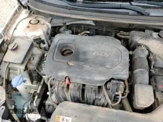 2017 Hyundai Sonata Sport с VIN 5NPE34AF4HH469906, выставлен на аукционе Copart как лот 82451925 с пробегом 104 533 миль миль и Списание • Salvage title. История ставок и продаж доступна на DreamBid. Изображение 14.