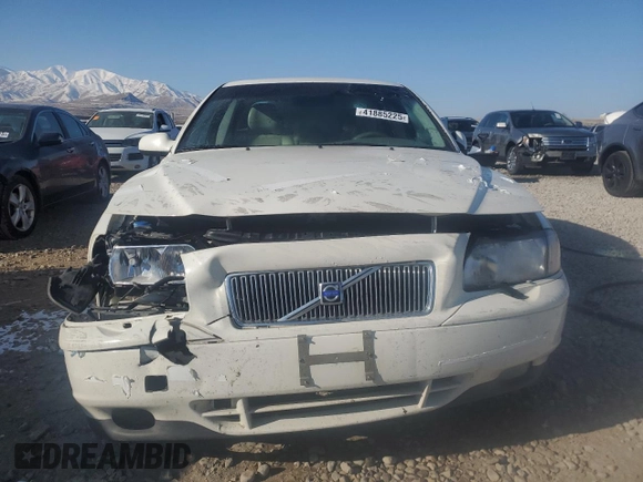 2002 Volvo S80 z VIN YV1TS91D521261855, wystawiony jako Copart lot #41885225 z przebiegiem 81 920 mil mil oraz Szkoda całkowita • Salvage title. Historia ofert i sprzedaży dostępna na DreamBid. Obrazek 5.