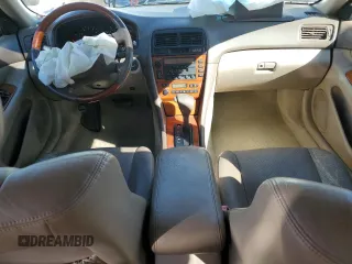 2001 Lexus ES 300 with VIN JT8BF28G410323925, listed as a Copart auction lot 44981615 with 253,275 mi miles and Salvage Title. Bid and sale history available at carsss.com. Image 8.