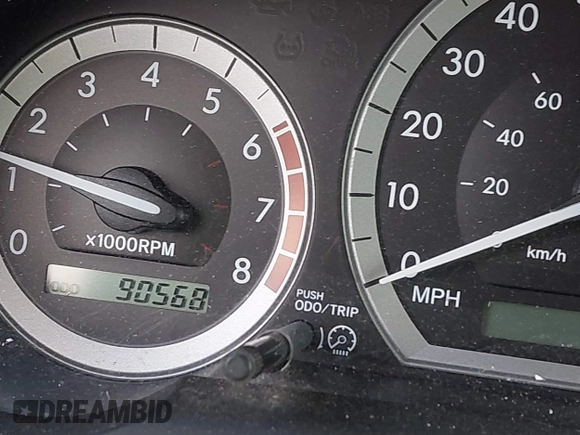 2005 Toyota Sienna XLE with VIN 5TDBA22C25S037614, listed as a IAAI auction lot 41391263 with 90,568 mi miles. Bid and sale history available at carsss.com. Image 15.