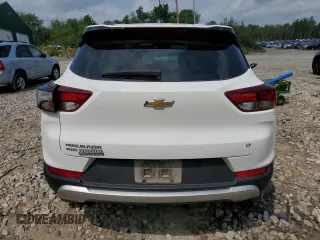 2022 Chevrolet TrailBlazer LT with VIN KL79MRSL3NB037169, listed as a Copart auction lot 65221124 with 28,498 mi miles and Salvage Title. Bid and sale history available at DreamBid. Image 6.