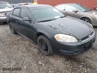 2012 Chevrolet Impala Police Police with VIN 2G1WD5E30C1284987, listed as a IAAI auction lot 41551930 with 259,189 mi miles. Bid and sale history available at carsss.com. Image 1.