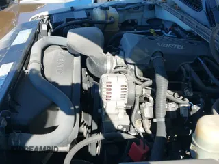 2000 Chevrolet Silverado 1500 LT с VIN 1GCEK19T2YE138785, выставлен на аукционе IAAI как лот 43359780 с пробегом 176 130 миль миль и . История ставок и продаж доступна на DreamBid. Изображение 13.