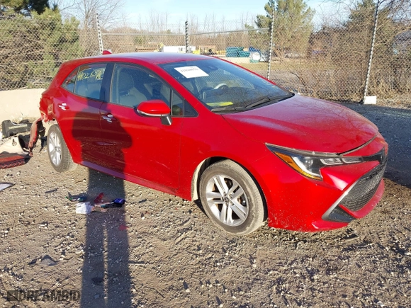 2021 Toyota Corolla Hatchback SE with VIN JTND4MBE2M3119139, listed as a IAAI auction lot 41028076 with 33,324 mi miles. Bid and sale history available at carsss.com. Image 1.