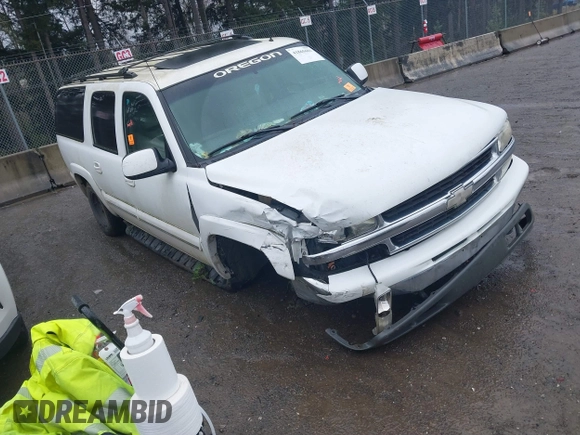 2002 Chevrolet Suburban LT with VIN 1GNFK16Z02J124869, listed as a IAAI auction lot 41865601 with 1 mi miles. Bid and sale history available at carsss.com. Image 1.