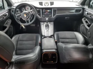 2017 Porsche Macan GTS with VIN WP1AG2A57HLB51772, listed as a Copart auction lot 55123715 with 130,576 mi miles and Salvage title. Bid and sale history available at DreamBid. Image 8.