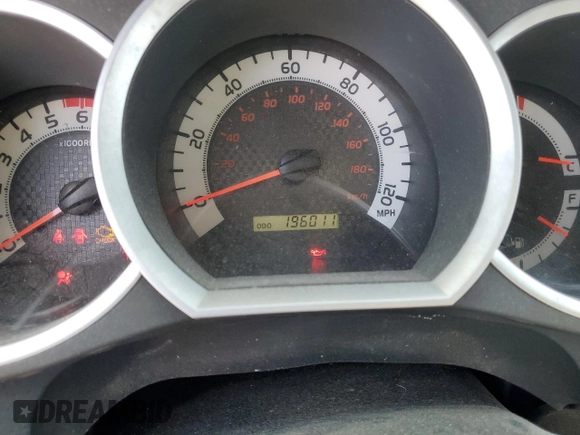2013 Toyota Tacoma with VIN 3TMLU4EN7DM132916, listed as a Copart auction lot 59885795 with 196,011 mi miles and Salvage title. Bid and sale history available at DreamBid. Image 9.