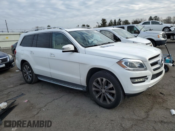 2015 Mercedes-Benz GL-Class GL 450 with VIN 4JGDF6EE5FA543947, listed as a Copart auction lot 72813852 with 121,977 mi miles. Bid and sale history available at carsss.com. Image 4.