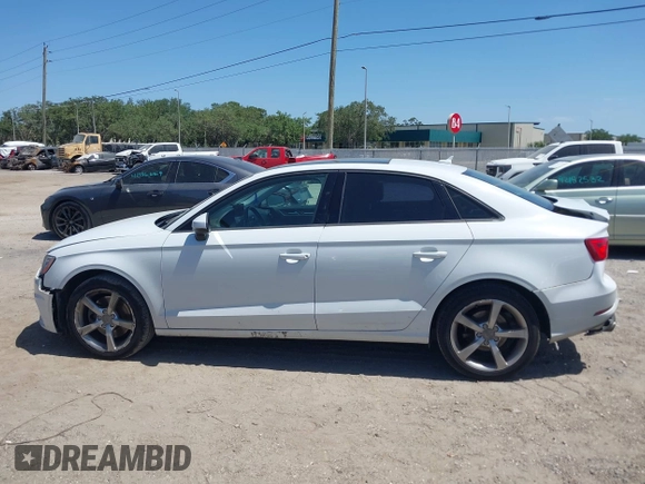 2015 Audi A3 Premium z VIN WAUACGFF2F1011596, wystawiony jako IAAI lot #42147488 z przebiegiem 87 910 mil mil oraz . Historia ofert i sprzedaży dostępna na DreamBid. Obrazek 14.