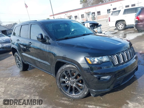2020 Jeep Grand Cherokee Altitude with VIN 1C4RJFAG2LC199557, listed as a IAAI auction lot 41596467 with 46,443 mi miles. Bid and sale history available at carsss.com. Image 1.