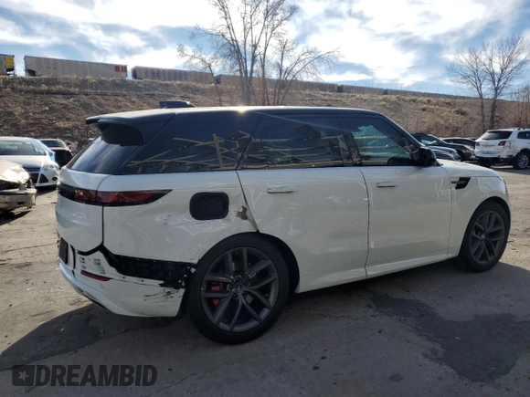 2024 Land Rover Range Rover Sport Dynamic SE with VIN SAL1L9FU4RA185843, listed as a Copart auction lot 82777484 with 4,880 mi miles and Salvage Title. Bid and sale history available at DreamBid. Image 3.
