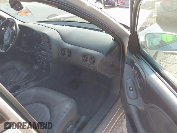 2002 Pontiac Bonneville SLE with VIN 1G2HY54K924228163, listed as a IAAI auction lot 42474557 with 132,862 mi miles and . Bid and sale history available at DreamBid. Image 5.