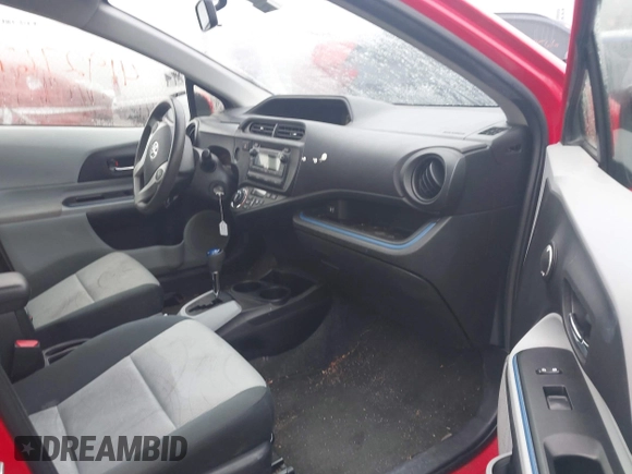 2013 Toyota Prius One with VIN JTDKDTB38D1551198, listed as a IAAI auction lot 41927673 with 148,249 mi miles and . Bid and sale history available at DreamBid. Image 5.