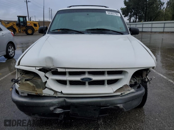 1998 Ford Explorer z VIN 1FMYU22E2WUC07823, wystawiony jako Copart lot #44383795 z przebiegiem 255 676 mil mil oraz Szkoda całkowita • Salvage title. Historia ofert i sprzedaży dostępna na DreamBid. Obrazek 5.