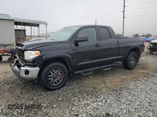 2017 Toyota Tundra 2WD SR5 with VIN 5TFRW5F18HX226745, listed as a Copart auction lot 85448924 with 142,953 mi miles and Salvage Title. Bid and sale history available at carsss.com. Image 1.