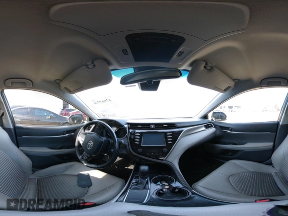 2018 Toyota Camry LE z VIN JTNB11HK7J3045966, wystawiony jako IAAI lot #42069246 z przebiegiem 138 960 mil mil oraz . Historia ofert i sprzedaży dostępna na DreamBid. Obrazek 18.