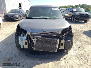 2019 Kia Soul with VIN KNDJN2A24K7020909, listed as a Copart auction lot 53020345 with 76,686 mi miles and Salvage Title. Bid and sale history available at carsss.com. Image 5.