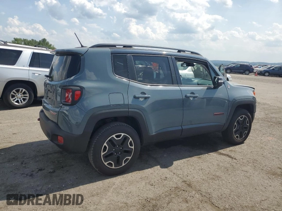 2017 Jeep Renegade Trailhawk z VIN ZACCJBCB3HPG29440, wystawiony jako Copart lot #62391755 z przebiegiem 100 707 mil mil oraz Szkoda całkowita • Salvage title. Historia ofert i sprzedaży dostępna na DreamBid. Obrazek 3.