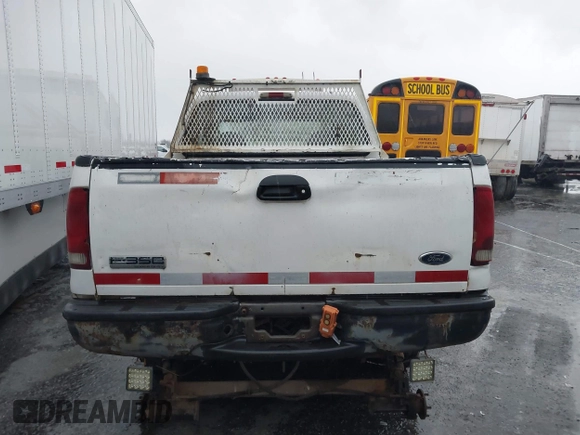 2005 Ford F-350 with VIN 1FTSX315X5EC34141, listed as a IAAI auction lot 41645453 with 498,863 mi miles and . Bid and sale history available at DreamBid. Image 16.