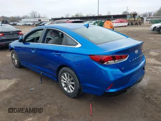 2018 Hyundai Sonata SE with VIN 5NPE24AF1JH688332, listed as a IAAI auction lot 41990382 with 156,363 mi miles and . Bid and sale history available at carsss.com. Image 3.