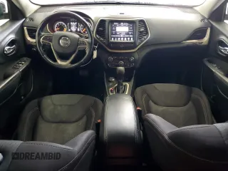 2015 Jeep Cherokee Latitude with VIN 1C4PJMCS6FW795643, listed as a Copart auction lot 56276355 with 152,208 mi miles and Clean Title. Bid and sale history available at DreamBid. Image 8.