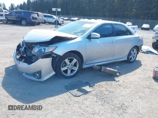 2012 Toyota Camry L with VIN 4T1BF1FK6CU537230, listed as a IAAI auction lot 42065806 with 145,952 mi miles. Bid and sale history available at carsss.com. Image 2.