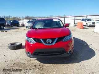 2017 Nissan Rogue Sport SV with VIN JN1BJ1CP3HW009095, listed as a IAAI auction lot 41756200 with 71,879 mi miles. Bid and sale history available at carsss.com. Image 13.