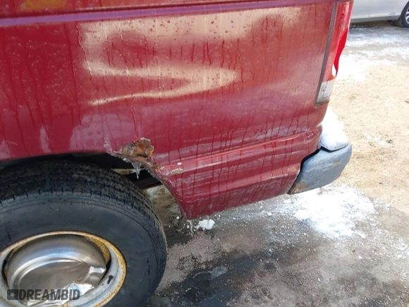 2003 Ford Econoline Cargo Van with VIN 1FTNE24243HB24311, listed as a IAAI auction lot 41404876 with NaN miles. Bid and sale history available at carsss.com. Image 6.