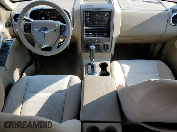 2008 Ford Explorer XLT z VIN 1FMEU73E18UA71072, wystawiony jako Copart lot #60070525 z przebiegiem 218 688 mil mil oraz Szkoda całkowita • Salvage title. Historia ofert i sprzedaży dostępna na DreamBid. Obrazek 8.