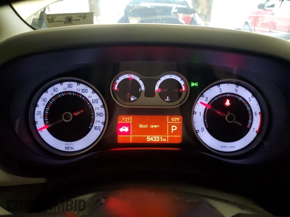 2014 FIAT 500L Easy с VIN ZFBCFABH1EZ025922, выставлен на аукционе Copart как лот 54549505 с пробегом 54 331 миль миль и Списание • Salvage title. История ставок и продаж доступна на DreamBid. Изображение 9.