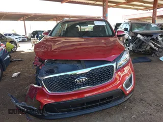 2018 Kia Sorento LX with VIN 5XYPG4A32JG340689, listed as a IAAI auction lot 41717750 with 72,212 mi miles. Bid and sale history available at carsss.com. Image 12.