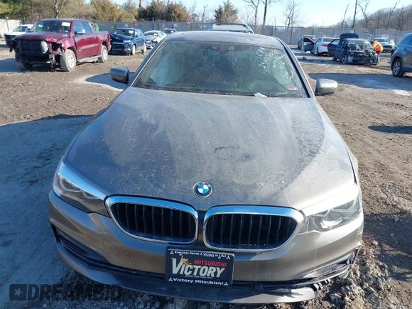 2019 BMW 5 Series 530i xDrive with VIN WBAJA7C54KWW40517, listed as a IAAI auction lot 41427443 with 51,028 mi miles. Bid and sale history available at carsss.com. Image 11.