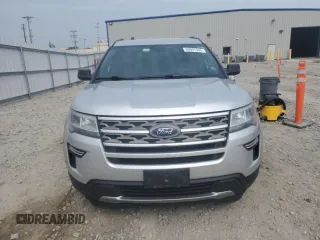 2018 Ford Explorer XLT with VIN 1FM5K7DH3JGA40649, listed as a Copart auction lot 60097085 with 326,069 mi miles and Clean title. Bid and sale history available at DreamBid. Image 5.