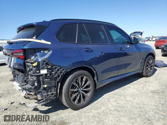 2021 BMW X5 M50i with VIN 5UXJU4C06M9G60154, listed as a Copart auction lot 46370285 with 54,221 mi miles and Salvage Title. Bid and sale history available at carsss.com. Image 3.