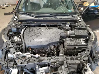 2019 Acura TLX w/A-Spec Pkg z VIN 19UUB2F62KA003550, wystawiony jako Copart lot #55734435 z przebiegiem Nie podano mil oraz Szkoda całkowita • Salvage title. Historia ofert i sprzedaży dostępna na DreamBid. Obrazek 11.