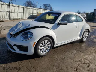 2019 Volkswagen Beetle S with VIN 3VWFD7AT6KM719279, listed as a Copart auction lot 89217255 with 40,438 mi miles and Salvage Title. Bid and sale history available at carsss.com. Image 1.