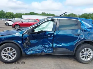 2020 Ford Escape SE with VIN 1FMCU9G68LUA19176, listed as a IAAI auction lot 42514304 with 40,646 mi miles and . Bid and sale history available at DreamBid. Image 15.