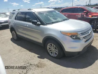 2013 Ford Explorer XLT z VIN 1FM5K7D93DGA41586, wystawiony jako Copart lot #53394985 z przebiegiem 200 083 mil mil oraz Czysty tytuł • Clean title. Historia ofert i sprzedaży dostępna na DreamBid. Obrazek 4.