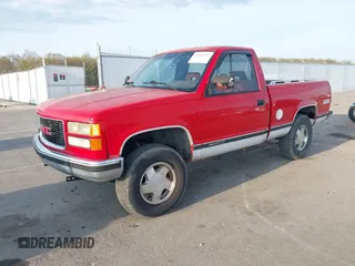 1992 GMC Sierra 1500 with VIN 1GTEK14K6NZ537976, listed as a IAAI auction lot 42036294 with 213,133 mi miles and . Bid and sale history available at DreamBid. Image 2.