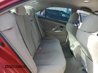 2008 Toyota Camry LE z VIN 4T1BE46K18U229183, wystawiony jako Copart lot #60221085 z przebiegiem 131 149 mil mil oraz Szkoda całkowita • Salvage title. Historia ofert i sprzedaży dostępna na DreamBid. Obrazek 10.