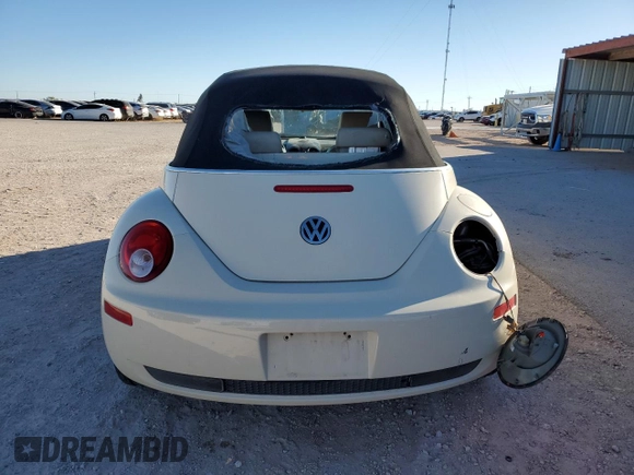 2008 Volkswagen Beetle SE z VIN 3VWRG31Y18M417075, wystawiony jako Copart lot #80433854 z przebiegiem 112 962 mil mil oraz Szkoda całkowita • Salvage title. Historia ofert i sprzedaży dostępna na DreamBid. Obrazek 6.